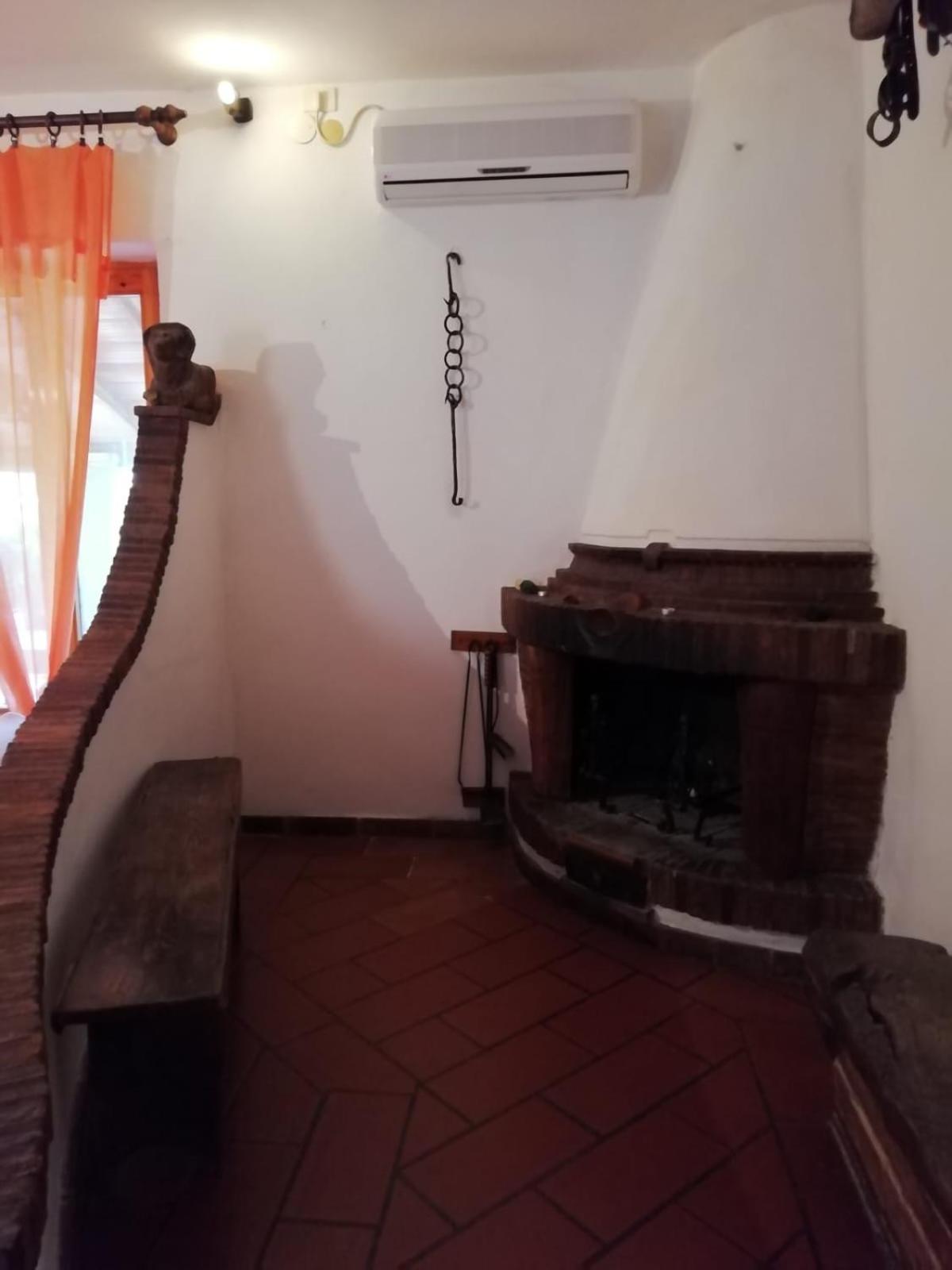 Agriturismo Podere Cherzo Cinigiano Eksteriør bilde